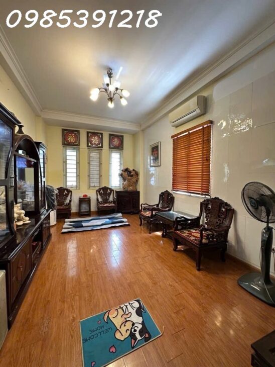 NHÀ MAI ĐỘNG-TAM TRINH- LÔ GÓC- DTSD 35M2-5T-7.2TỶ (CTL)- NGÕ BẤT CHẤP 3 GÁC- TRƯỜNG MAI