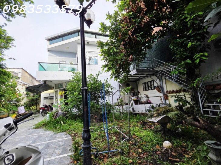 Biệt thự sân vườn Quốc lộ 13 cũ, Hiệp Bình Phước, Thủ Đức – 294m2 – Chỉ 47tr/m2