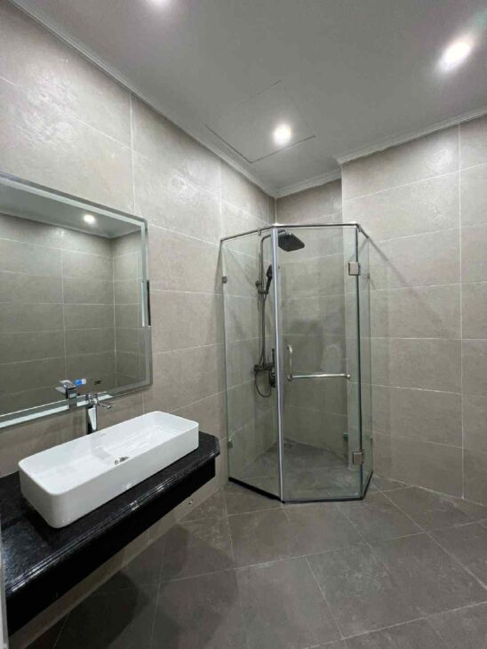 Bán nhà Kim Đồng, quận Hoàng Mai 70m 6 tầng thang máy, vỉa hè, ô tô tránh, kinh doanh đỉnh