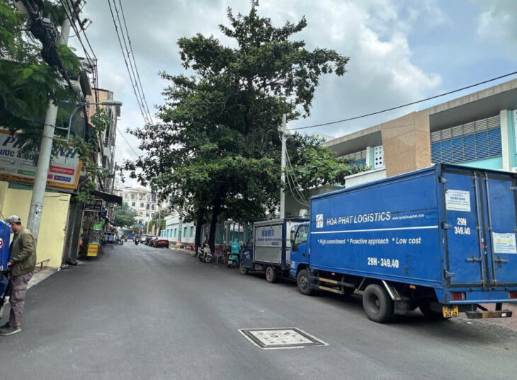 Nhà phố hẻm 350 ngay KDC Cityland Lotte Nguyễn Văn Lượng 84m2 4 lầu KD sầm uất 12.5 tỷ.