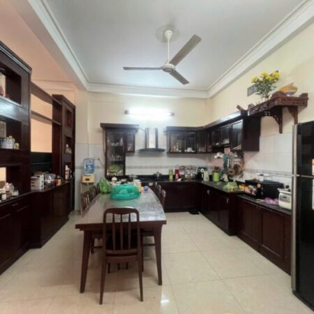 Nhà Vuông 5 tầng HXT tránh 135m2 – Hà Huy Giáp Quận 12