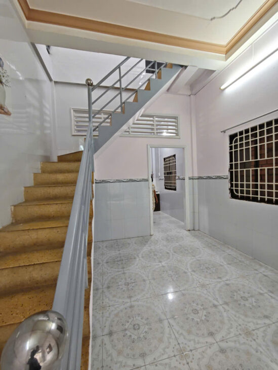 31. CHO THUÊ NHÀ 4 triệu 2 phòng ngủ TRỆT LẦU 2 phòng ngủ gần Trần Việt Châu