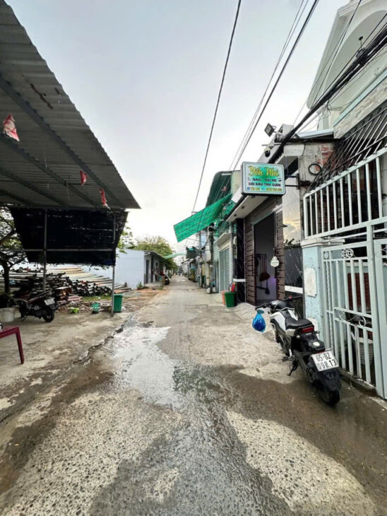 23. Chủ gởi: CHO THUÊ NHÀ TRỆT TRỤC CHÍNH HẺM 388J – 388Z