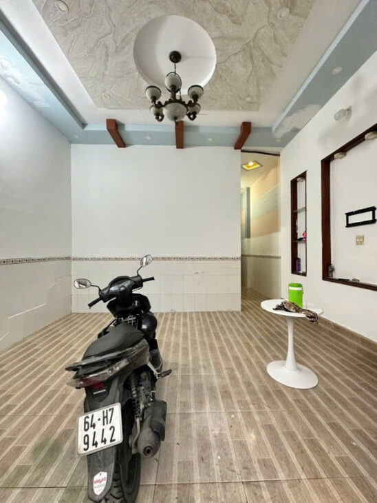 23. Chủ gởi: CHO THUÊ NHÀ TRỆT TRỤC CHÍNH HẺM 388J – 388Z