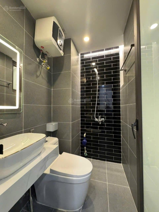 TRUNG TÂM HÀ ĐÔNG – SIÊU PHẨM ĐẦU TƯ TÒA NHÀ MỚI TINH – DÒNG TIỀN 900 TRIỆU/NĂM