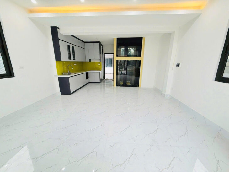 BÁN NHÀ PHÂN LÔ LÊ TRỌNG TẤN, THANH XUÂN – 65M² x 5T THANG MÁY – MT 5M – GARA Ô TÔ