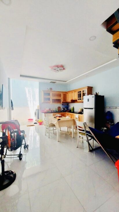 Gấp Nhà Đẹp Ga T3 TânSơnNhất 76m² Trệt+lầu 2PN Chỉ 5.4 tỷ – Ở Ngay