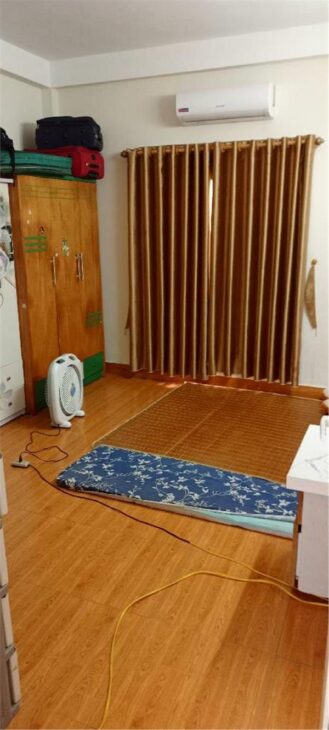 Bán nhà Dịch Vọng, Cầu Giấy 36m2, 4T, ngõ thông, ô tô 5 tạ vào nhà