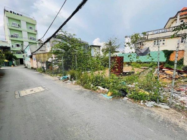 Bán lô đất đẹp ở đường Dương Quảng Hàm phường 06, 4*17m, giá chỉ 6.6 tỷ, Khu đồng bộ được xây cao