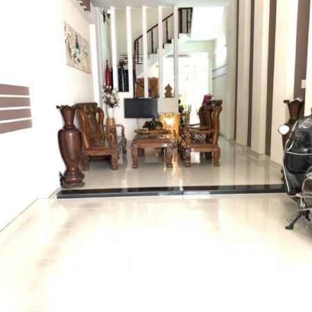Bán nhà mặt phố, đường Số 12, Phường Phước Long, TP HCM, DT 94m2, 3 tầng, SH, 10.7 tỷ.