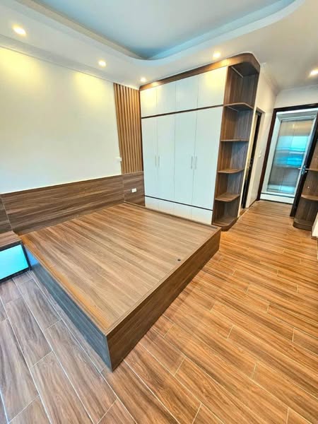 CHÍNH CHỦ BÁN NHÀ 6 TẦNG MỚI XÂY – CẦU DIỄN – TỪ LIÊM – HÀ NỘI