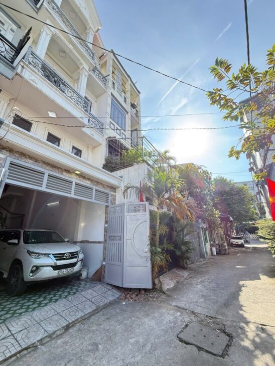 Bán nhà Lâm Thị Hố,p Tân chánh hiêp Q.12, 4x17m, 3 tầng, 4PN, SHR,