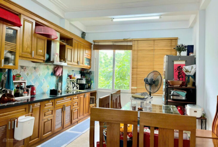 Mặt phố Trịnh Đình Cửu phường Định Công: 55m2, 5 tầng, vừa ở vừa kinh doanh, chỉ 23,5 tỷ
