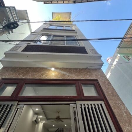 Bán nhà Phú Đô 33m², 5 tầng, gần ô tô, hơn 6 tỷ tí