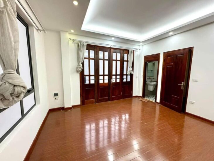 BÁN NHÀ PHÂN LÔ PHỐ VƯƠNG THỪA VŨ, THANH XUÂN, 110M2, 4T, OTO TRÁNH, GARA, VỪA Ở VỪA KD HOẶC LÀM
