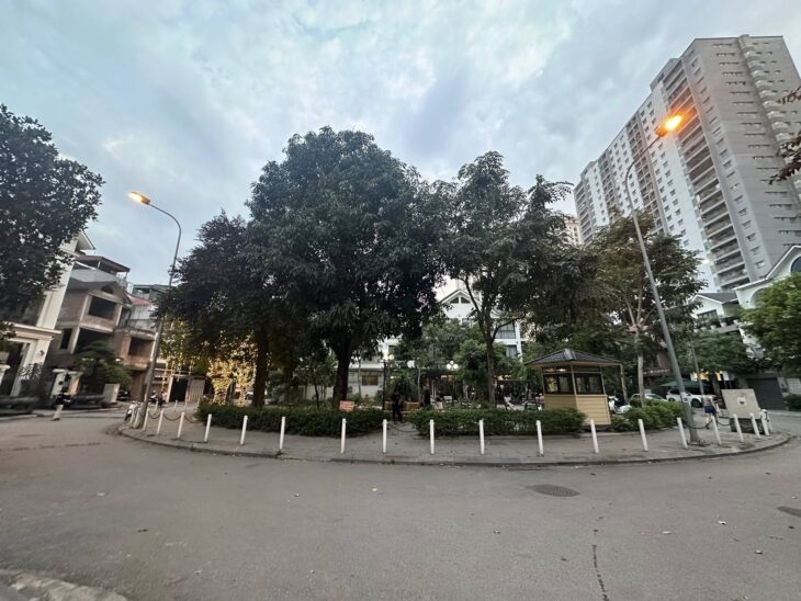 Bán biệt thự C37 Tố Hữu, 145-165m2, 4 tầng, view vườn hoa đẹp