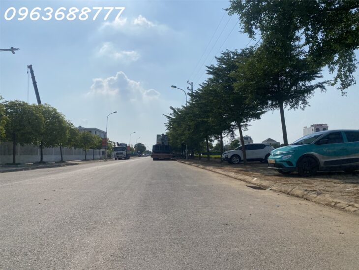 LIỀN KỀ CIENCO 5 KHU B GIÁ 5X TRIỆU,SỔ ĐỎ TRAO TAY.LH CC