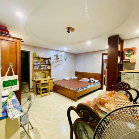 💥Tầng 2 Tập thể VŨ TRỌNG PHỤNG, 85m, 3PN riêng, ô tô đầu cổng, sạch đẹp, 4.65 tỷ