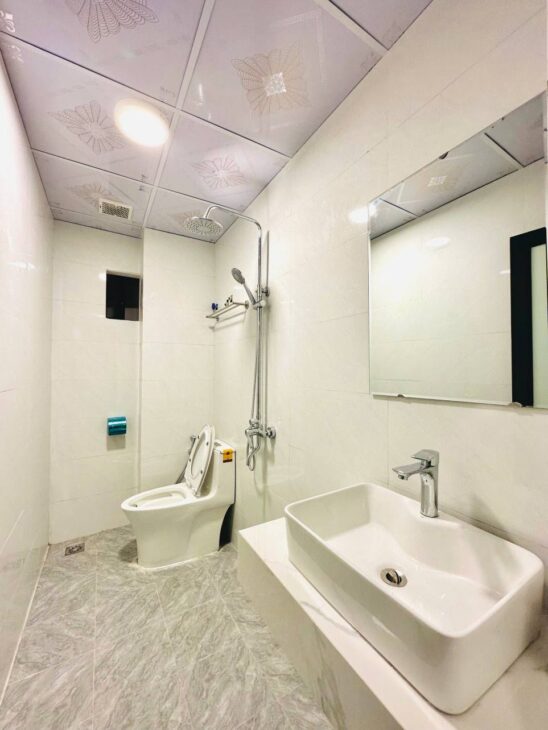 Văn Chương 39m 6 tầng thang máy nhà mới đẹp full nội thất 9.68 tỷ 0986073333