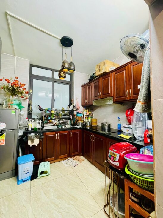 💥Tầng 2 Tập thể VŨ TRỌNG PHỤNG, 85m, 3PN riêng, ô tô đầu cổng, sạch đẹp, 4.65 tỷ