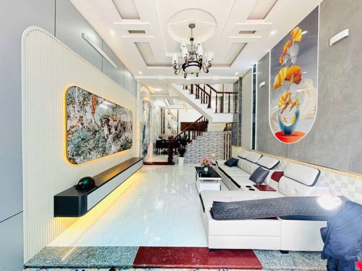 SIÊU PHẨM 3 TẦNG 54M2 ĐẸP LUNG LINH. HXH 6M LÂM THỊ HỐ. VỊ TRÍ ĐẮC ĐỊA VÀI BƯỚC CHÂN RA CHỢ CÂY