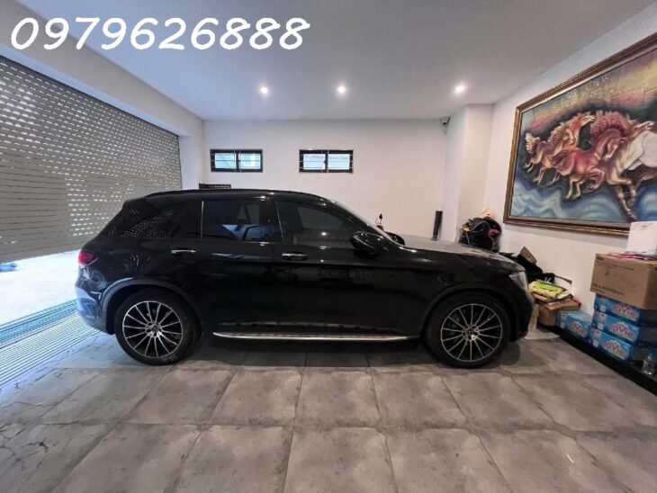 NHÀ PHỐ HOÀNG QUỐC VIỆT. FULL NỘI THẤT CAO CẤP, THANG MÁY, Ô TÔ VÀO NHÀ. CHỈ VIỆC XÁCH VALI VỀ Ở