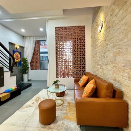 BÁN NHÀ MỚI THIẾT KẾ HIỆN ĐẠI 3 TẦNG HẺM ĐƯỜNG THÁP BÀ VĨNH THỌ
