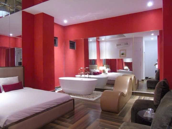 BÁN KHÁCH SẠN 3 TẦNG, DT 700M2 – MT NGUYỄN LƯƠNG BẰNG, GẦN BIỂN LIÊN CHIỂU – CHỈ 40 TỶ