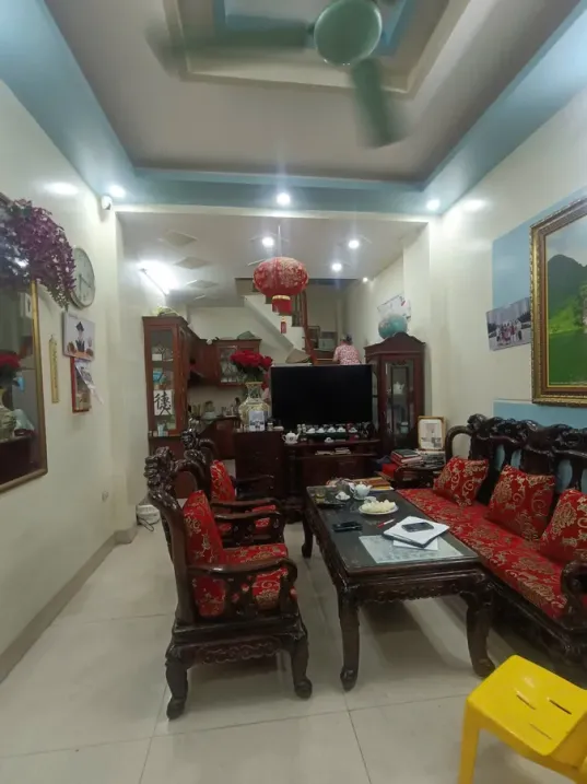 NHÀ ĐẸP – Ở NGAY – NGÕ THOÁNG – THU NHẬP ỔN ĐỊNH – TƯƠNG LAI RA MẶT PHỐ