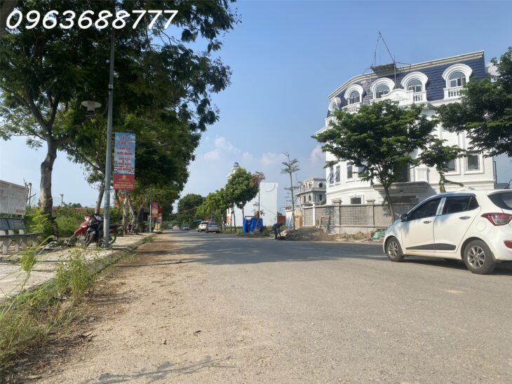 LIỀN KỀ CIENCO 5 KHU B GIÁ 5X TRIỆU,SỔ ĐỎ TRAO TAY.LH CC
