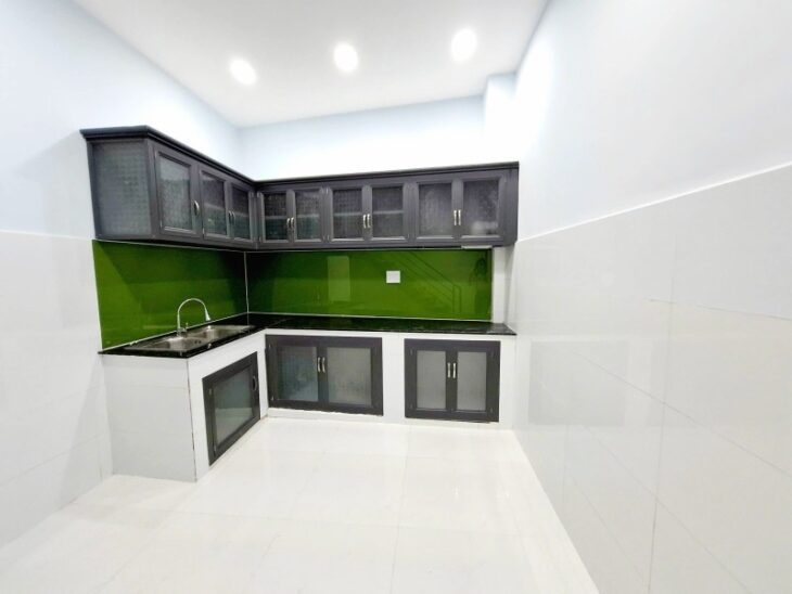 Tân Phú Hẻm 6m ôtô tránh 48m², 2 Tầng Mới Đẹp 3PN Sổ A4 Chỉ 4Đồng Chín