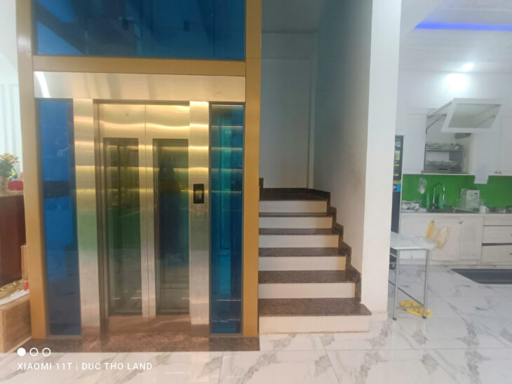 Nhà 135m2 hai mặt thoáng đẹp đỉnh, HXH 10m Nguyễn Ảnh Thủ, 4 tầng, thang máy, 6PN ở ngay