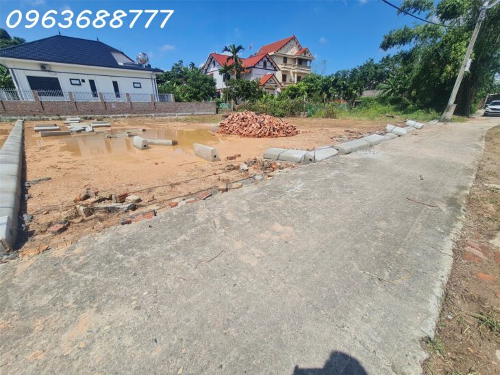 HÀNG MỚI F0 BÁN 9 LÔ HIỀN NINH SÓC SƠN LH CHÍNH CHỦ