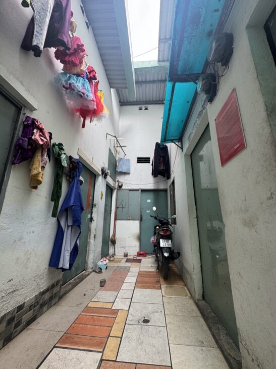 Tặng Nhà Trọ 6P Thu Nhập 144tr/Năm Nhà Cấp4 DT To 90M Giá Nhỏ 4Đồng9