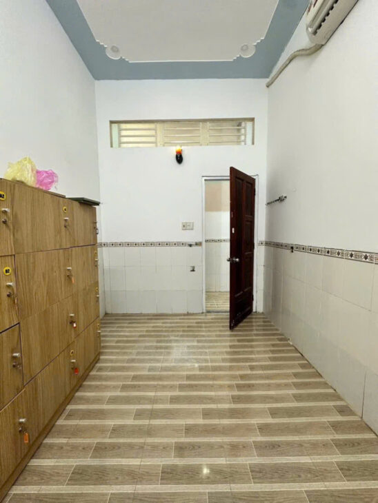 23. Chủ gởi: CHO THUÊ NHÀ TRỆT TRỤC CHÍNH HẺM 388J – 388Z