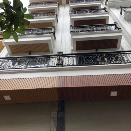 Bán nhà tại phố Vũ Tông Phan, 16 tỷ, 50m2, mặt tiền 4m, thang máy, pháp lý đầy đủ