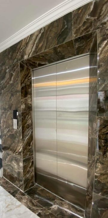 Cho thuê nhà mới, hai mặt tiền, 96m2_ 4T; vỉa hè, Trần Nhân Tông-30 Tr