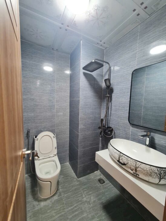 Cho thuê Nhà VP, Nhà Hàng, KD, thang máy, 116m2- 5T, Hoàng Cầu_45 Tr