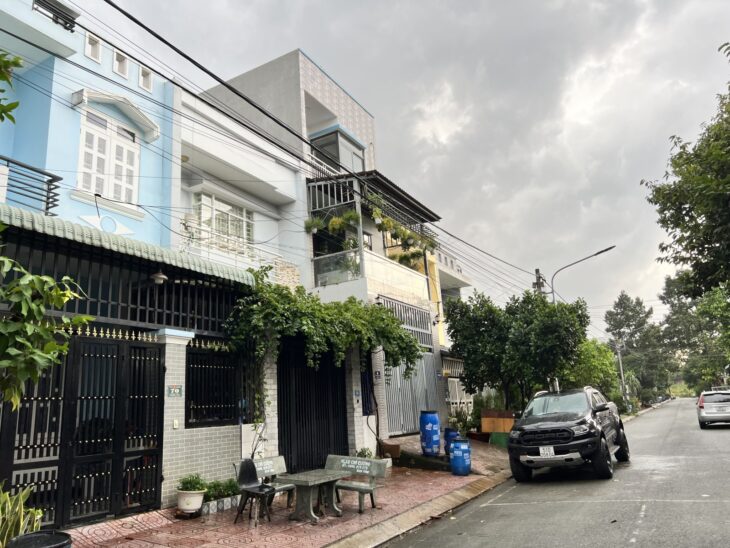 NHÀ GIÁ RẺ – TÂN BÌNH, DĨ AN ĐƯỜNG Ô TÔ – KINH DOANH ĐƯỢC CHỈ 2TY8