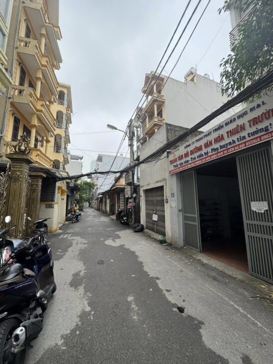 GẤP – BÁN NHÀ MỚI- NGÕ Ô TÔ- KINH DOANH- THANG MÁY