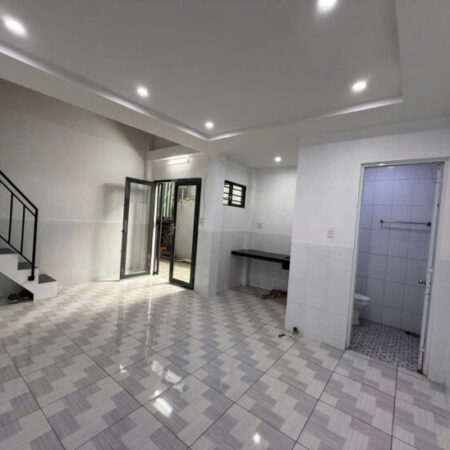 37. Phòng 4 triêụ Hưng Phú 1 Cái Răng