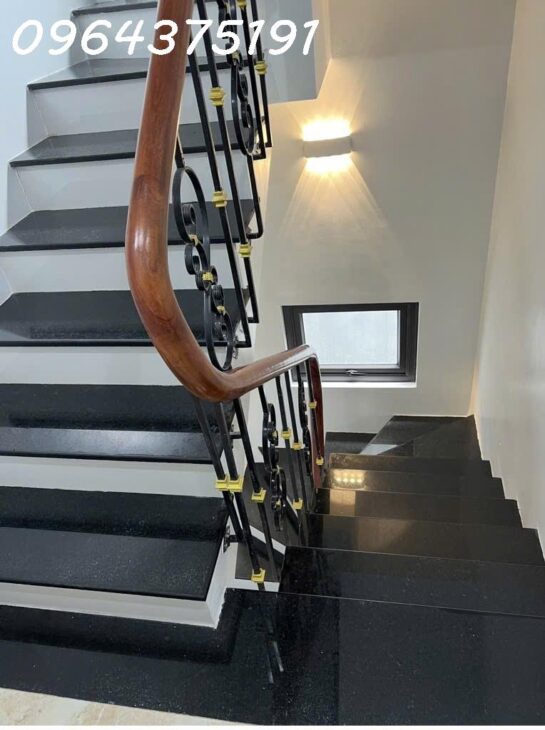 Bán nhà Phúc Lợi – 45m2 – 5 tầng – MT 4.5 – xây mới full nội thất – ngõ ô tô qua ngõ thông nhỉnh 6