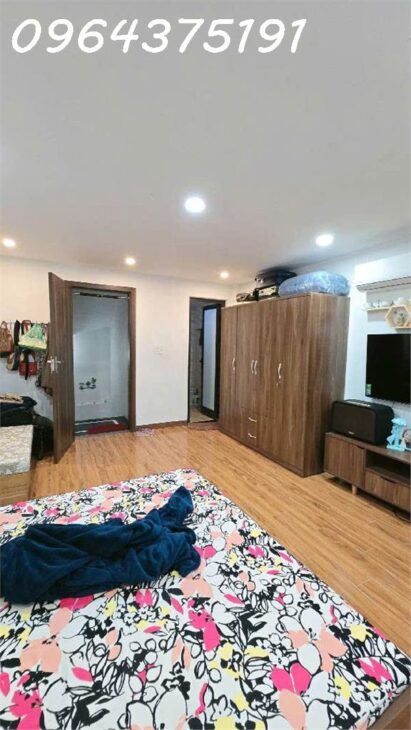 DUY NHẤT MỘT CĂN PHÚC LỢI – GIÁ SIÊU MỀM – 40M2 – 5 TẦNG – 3 NGỦ – DÂN XÂY VF3 ĐÕ CỬA