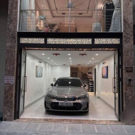 Bán nhà Việt Hưng – 6 tầng – thang máy – Lô góc – Ô tô ngủ trong nhà – sát công viên – nhỉnh 9 tỷ