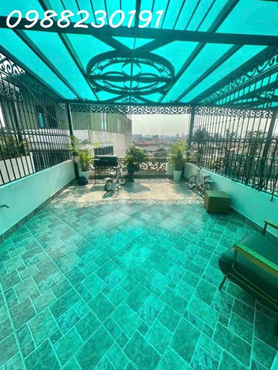 Bán nhà Việt Hưng – 6 tầng – thang máy – Lô góc – Ô tô ngủ trong nhà – sát công viên – nhỉnh 9 tỷ