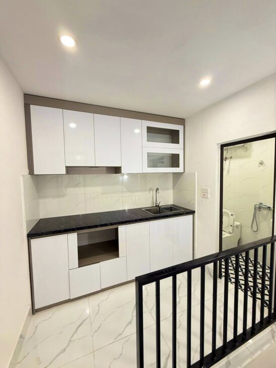 Bán căn hộ tập thể Nghĩa Tân 80m 3 ngủ Ở sướng giá mềm