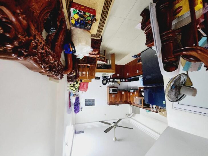 Bán nhà phố Thuỵ Phương 37m2, dân xây 5 tầng, ô tô đỗ cửa chỉ hơn 6 tỷ