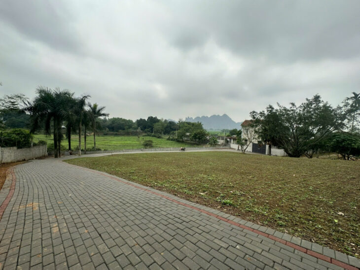 BÁN KHUÔN VIÊN NGHỈ DƯỠNG 7000m² ĐẲNG CẤP VIEW HỒ.TẠI CHƯƠNG MỸ , HÀ NỘI