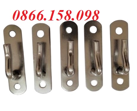 Công dụng của móc treo bạt inox trong vận chuyển hàng hóa
