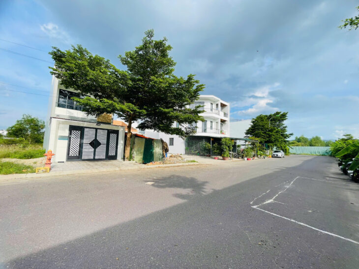 Bán đất TĐC Mỹ Gia gần dự án KDT SunGroup Nha Trang có sổ hồng đường nhựa 18m.